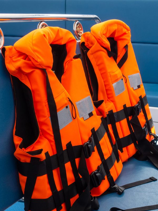 Boat Owners Warehouse Safety lifejackets